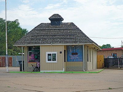 Dispensary employee faces felony distribution charge